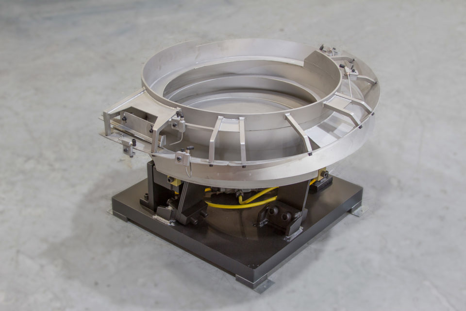 24 inch vibratory feeder bowl