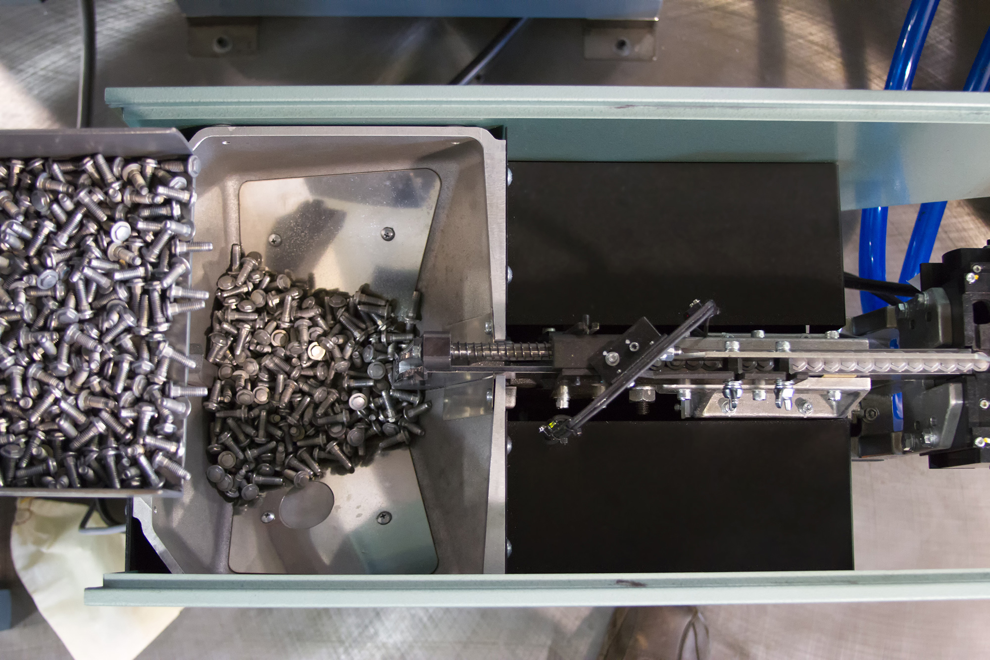 Custom Feeder Systems LinearGS