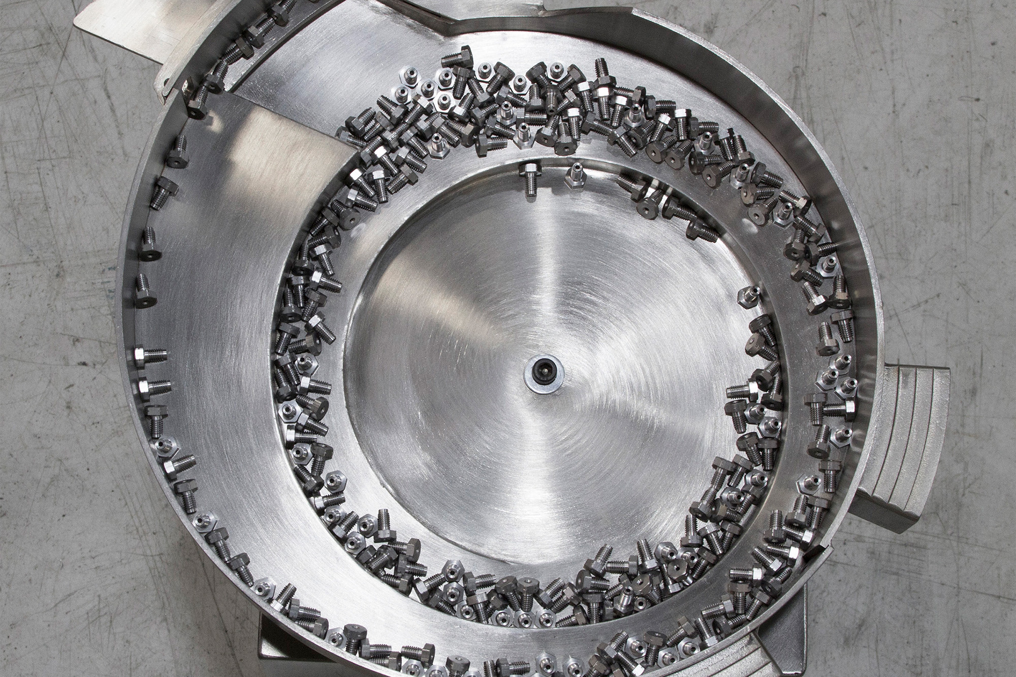 Custom Feeder Systems Lineargs